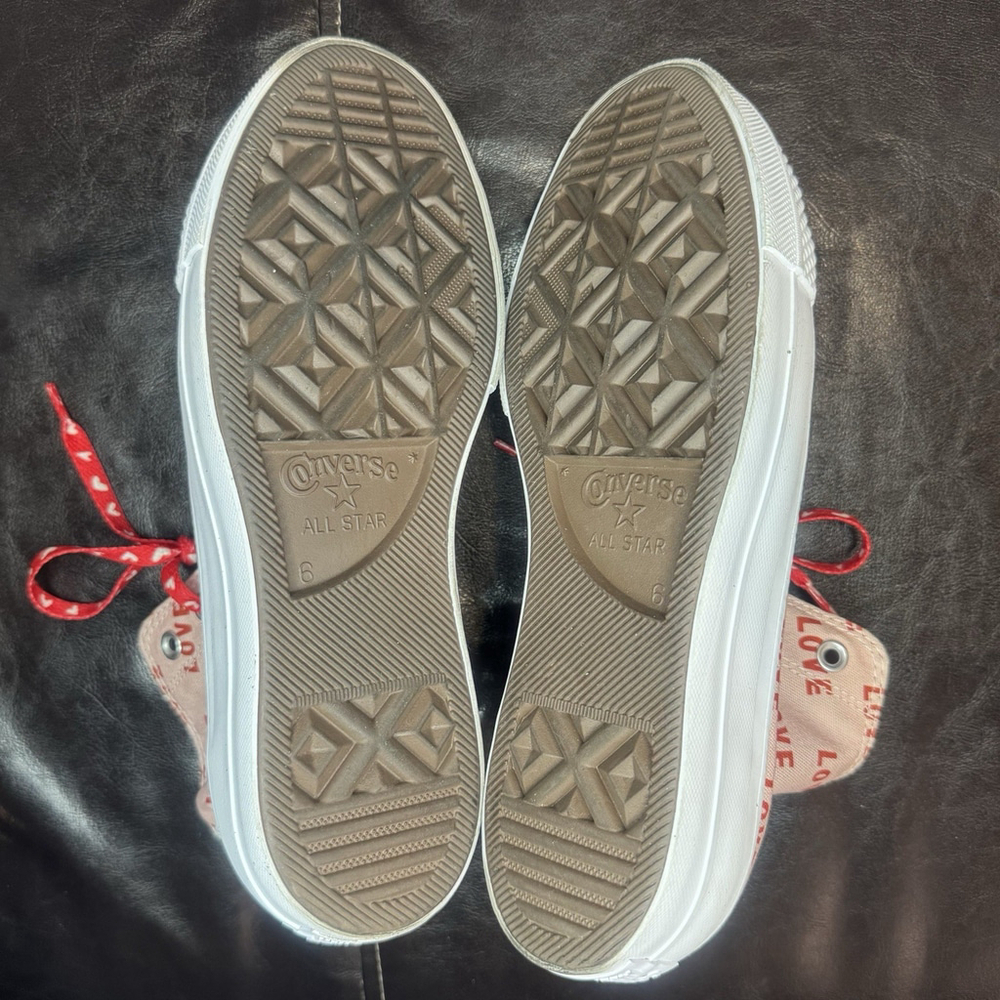 Converse Chuck Taylor All Star Platform Sneakers Size:8 High-top “Love”Pink EUC - Picture 11 of 11